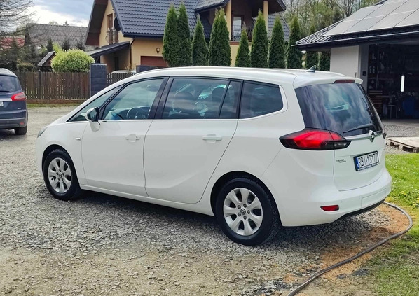 Opel Zafira cena 34900 przebieg: 180200, rok produkcji 2015 z Goniądz małe 529
